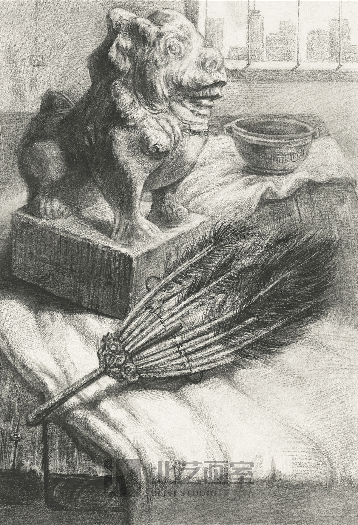 描静物组合作品赏析——石狮子、羽扇