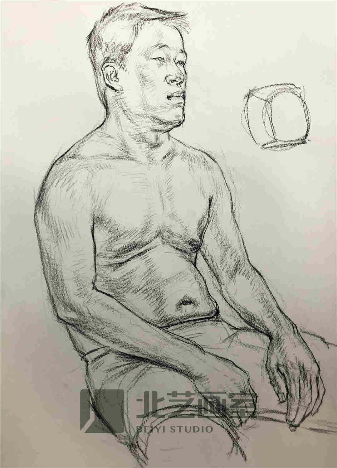 素描半身像作品——赤膊男青年四分之三侧面坐姿